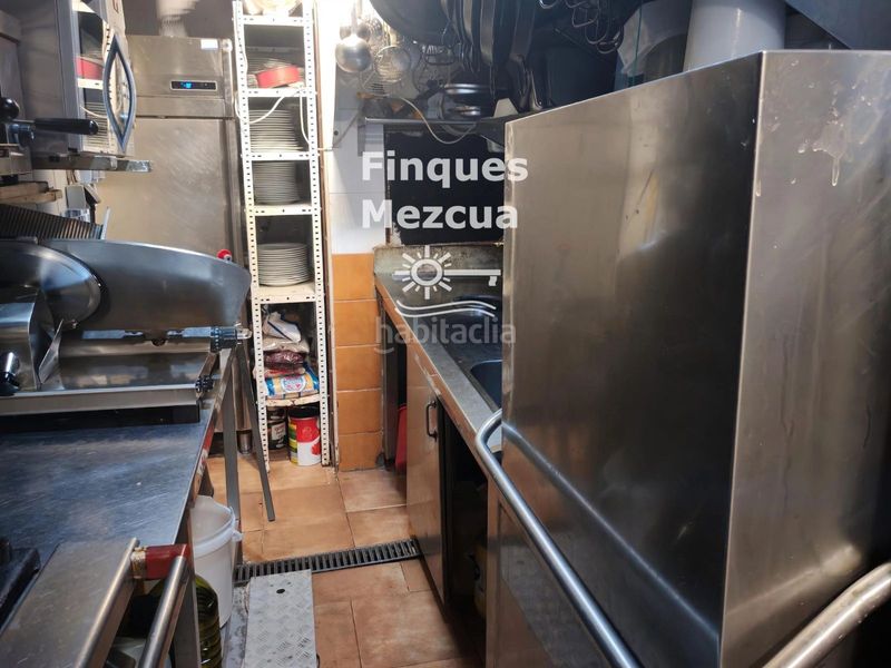 Foto b4aed95a-bcb7-48a0-ae61-6569a21cf190. Local comercial a Centre Castelldefels