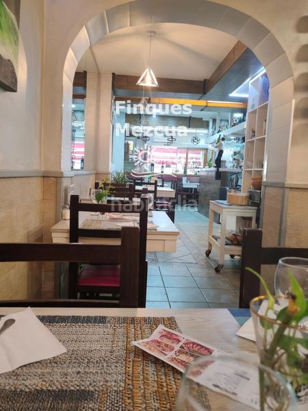 Foto b8dbee8b-21f5-45e5-9b85-6bbf5104c6a4. Local comercial a Centre Castelldefels