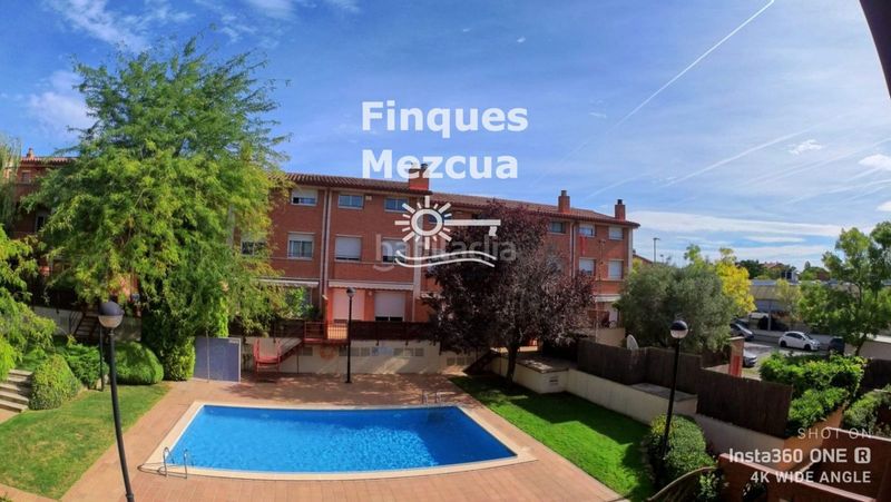Foto a9af5cc1-0814-4bfa-ae15-b424fb2a5fab. Casa adosada pareada en sant cugat en Coll Favà Sant Cugat del Vallès