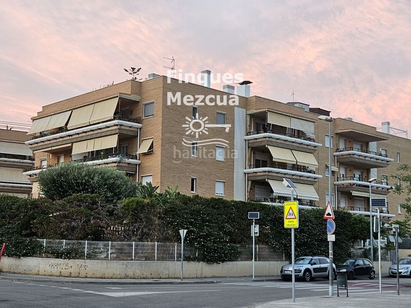 Foto 2968b186-fc16-49b5-a718-608d9c4c22ec. Appartamento con riscaldamento piscina in prat de Cunit Cunit