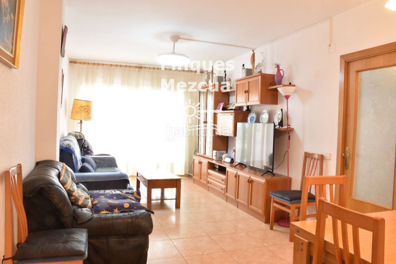 Foto f9e77132-9616-4d08-b7af-1064ea473cdf. Pis amb calefacció aparcament a Calafell platja Calafell