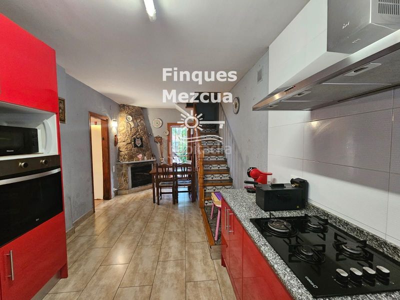Foto 5e3d6d13-7283-4a13-a8ae-8f82facd2a93. Chalet con piscina in Roda de Barà