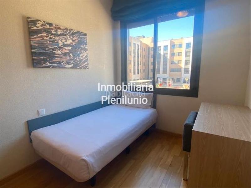 Foto 06f3a0a2-5876-4b3a-a680-2dcd451f4827. Miete etagenwohnung mit heizung parking pool in Rejas Madrid