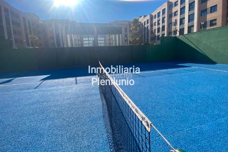 Foto 2d9995ed-601e-4504-9780-fb04b0576123. Rent flat with heating parking pool in Rejas Madrid