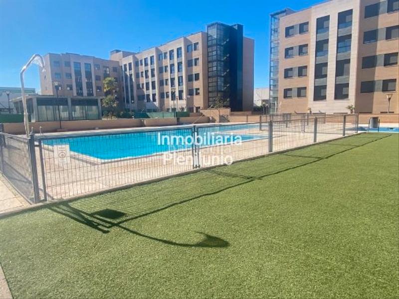 Foto fdd8c72b-f725-4365-907d-8b49c8b12ce8. Lloguer pis amb calefacció aparcament piscina a Rejas Madrid