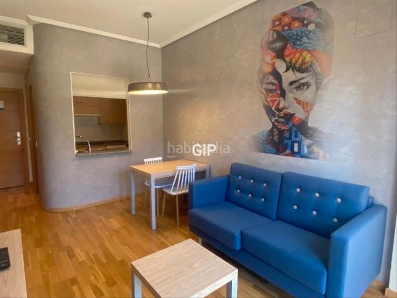 Foto 658c73fe-258d-40ed-9097-ac3bdae75202. Alquiler apartamento en Rejas Madrid