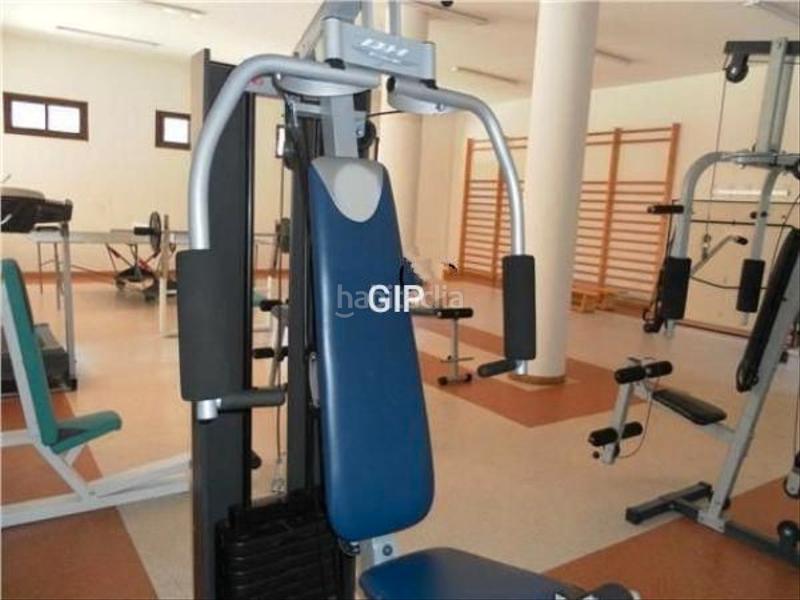 Foto ce24bcc2-1adf-4280-9424-747ee263b4f2. Lloguer apartament a calle de campezo 14 a Rejas Madrid