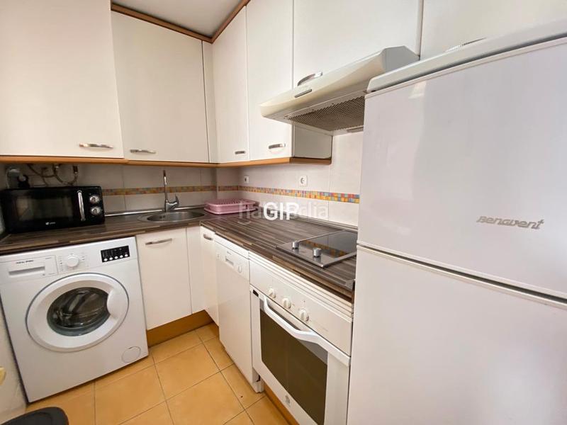 Foto d180aabc-f230-400d-ad6a-b9ff86ce15e3. Lloguer apartament a calle de campezo 14 a Rejas Madrid