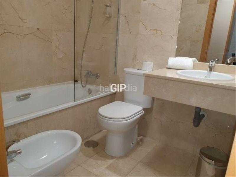 Foto 911e27c1-48d3-41e3-bb43-c1b03e61262c. Location appartement avec chauffage piscine dans Rejas Madrid