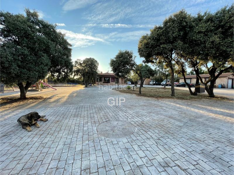 Foto f5714003-a51f-419c-9741-c38c9d186fc6. Casa amb calefacció aparcament piscina a Pioz