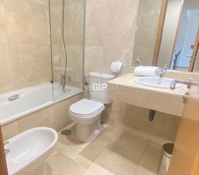 Foto faa5cad1-7650-47e2-9748-f67ea385dc22. Lloguer pis amb calefacció piscina a Rejas Madrid