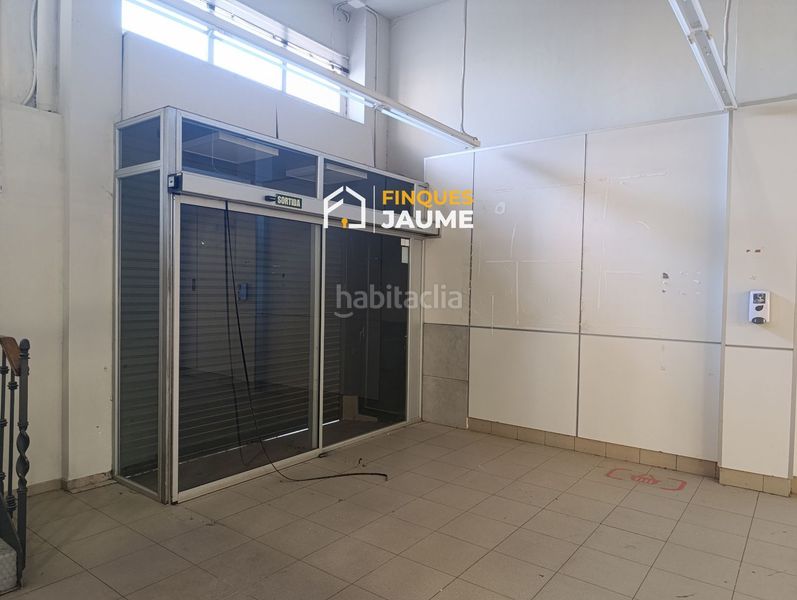 Foto eef30261-485a-4540-8490-a94baacefaf1. Local comercial a Almacelles