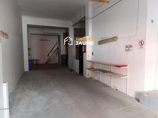 Location Local commercial  Lluis millet. Local en alquiler en lleida