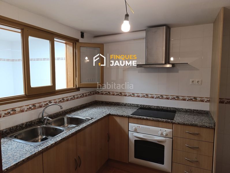 Foto 1aabef99-7abf-4d8c-8bc1-4c90bdfe94ed. Casa amb calefacció aparcament a Belianes