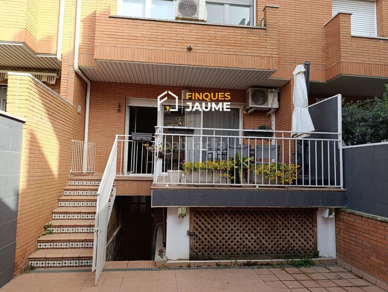Foto f4b163f5-d63b-4d5b-a6b3-1b643bd7e061. Casa amb calefacció aparcament a Torrefarrera