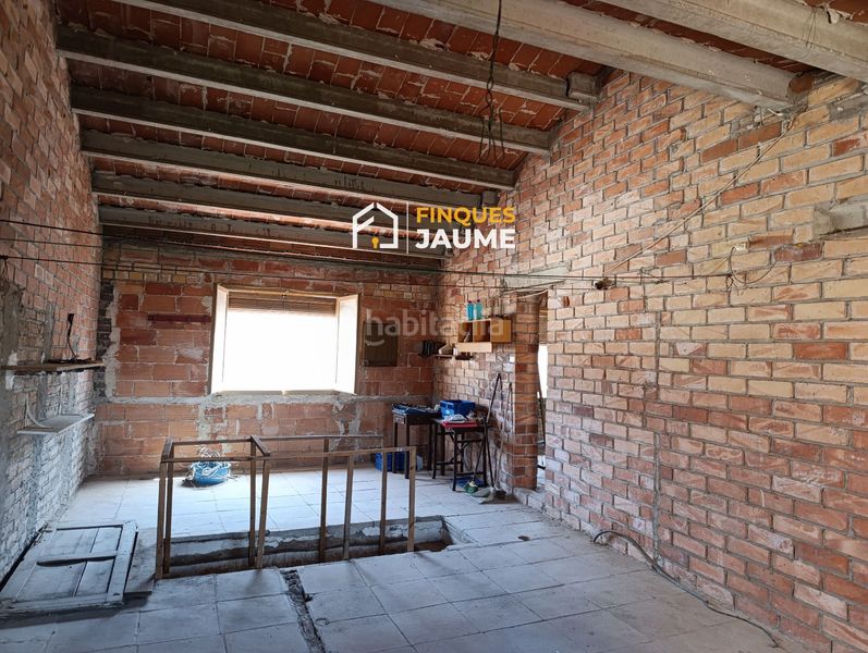 Foto 72406ef6-e3b3-4693-98a6-5e8fdf81c336. Casa amb calefacció aparcament a Belianes