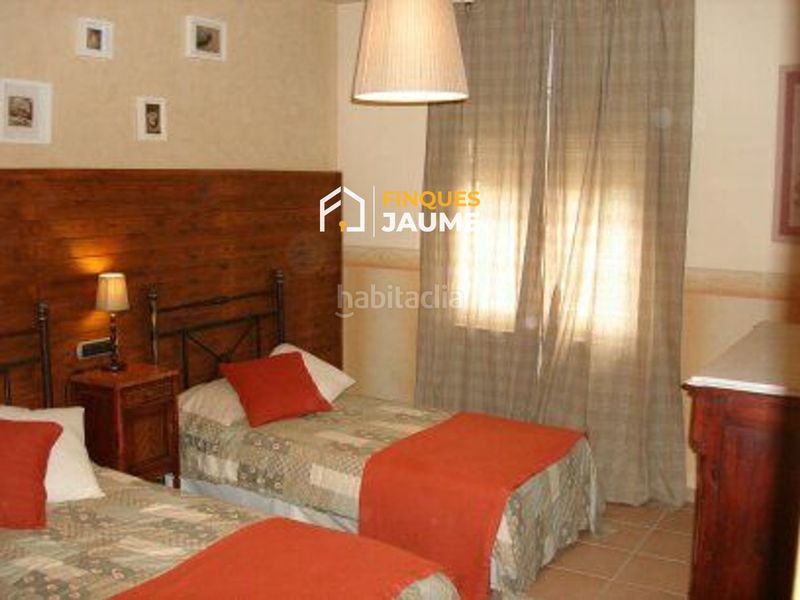 Foto f15f5123-59e5-4ca3-99ce-5c56858b664f. Casa amb calefacció aparcament a Anglesola