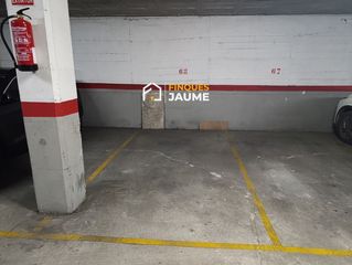 Car parking  Segovia. Parking en venta en lleida