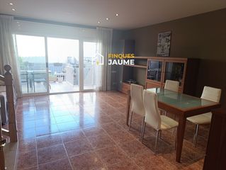 Casa adossada  Lleida. Adosado en venta en torrefarrera