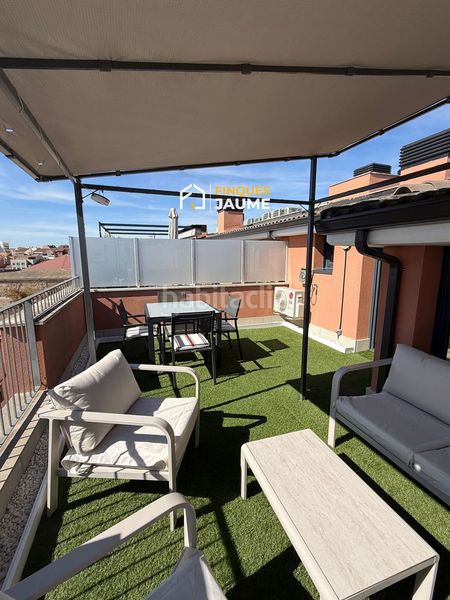 Foto b1b33b71-2bd4-4b50-ab86-2a9031f788ab. Dúplex piso en venta en Centre Històric Lleida