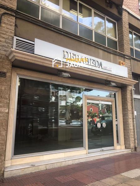 Foto ce80c953-d73d-4366-b425-a3e879d15d6a. Affitto locale commerciale in Príncep de Viana-Clot-Xalets Humbert Torres Lleida