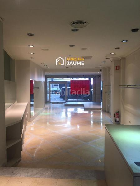 Foto e8a44cdc-b7f4-4af3-8113-18af28c85920. Location local commercial dans Príncep de Viana-Clot-Xalets Humbert Torres Lleida