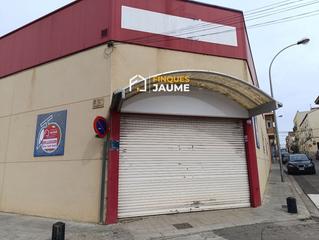 Local Comercial  Joaquim costa. Local en venta , en almacelles