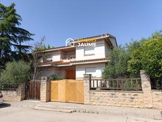 Xalet  Cabernet. Chalet en venta en raïmat