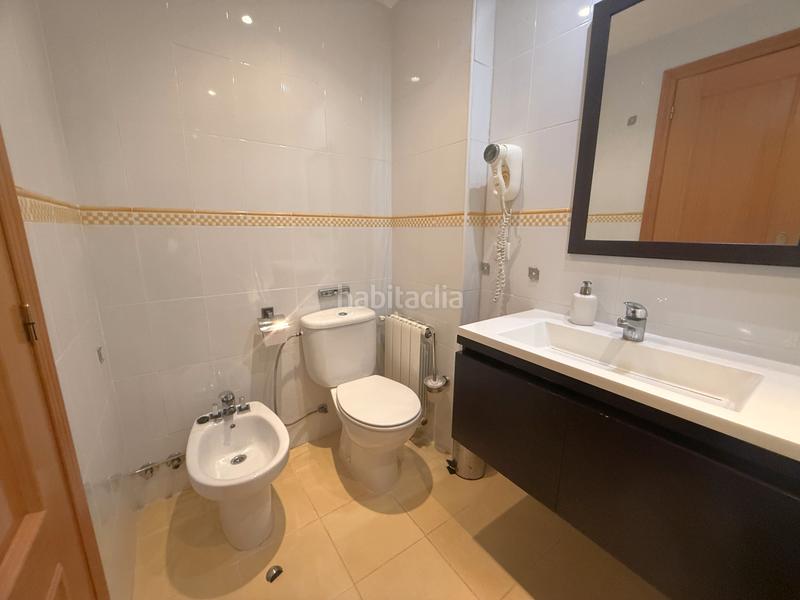 Foto 631af96c-9cab-42c3-ae7e-3a68c4ec905e. Casa adosada ideal para gente que busque adosados amplios en San Antonio de Benagéber