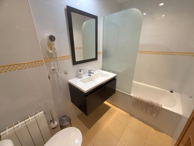 Foto 6f2aff69-9ffa-4d28-8e85-f3581e74b443. Casa adosada ideal para gente que busque adosados amplios en San Antonio de Benagéber