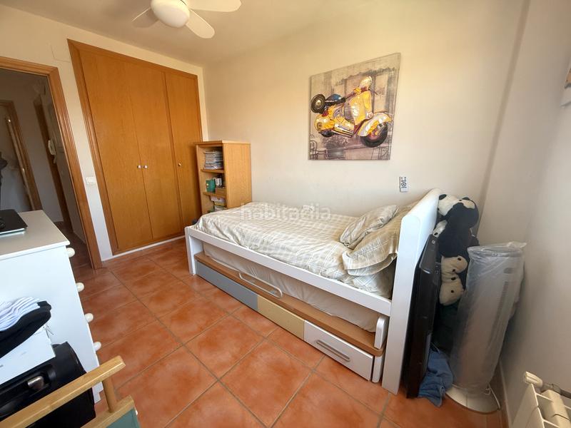 Foto eff35785-b814-4fab-9c7d-6ea76bb0025a. Casa adosada ideal para gente que busque adosados amplios en San Antonio de Benagéber