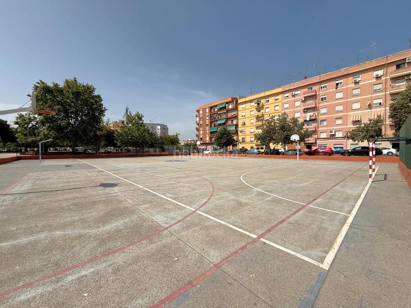 Foto f546233b-b76a-466a-94ea-c079f2ab1f3a. Piso excelente relación calidad / precio en Benimàmet Valencia