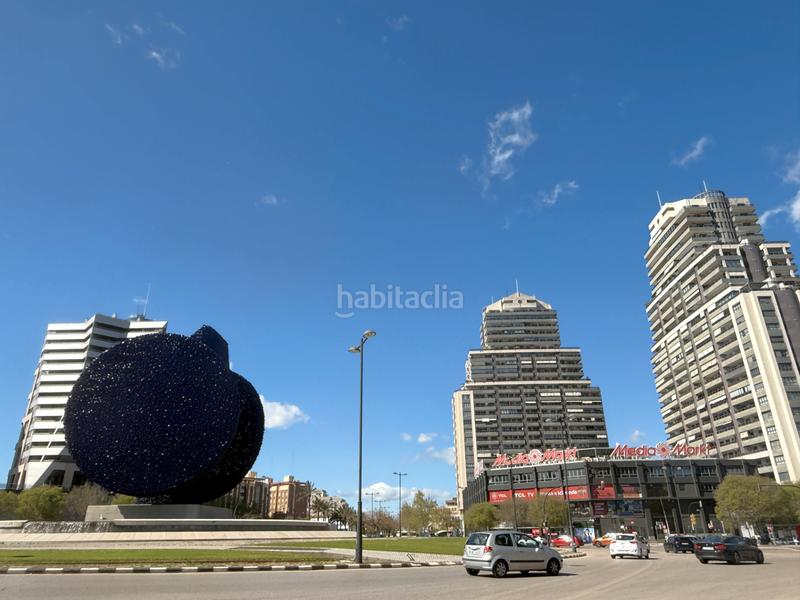 Foto 0faca9a3-1b4a-42be-9212-1b3dd1ff097c. Piso ¡junto al nuevo mestalla! en Barrio Benicalap Valencia