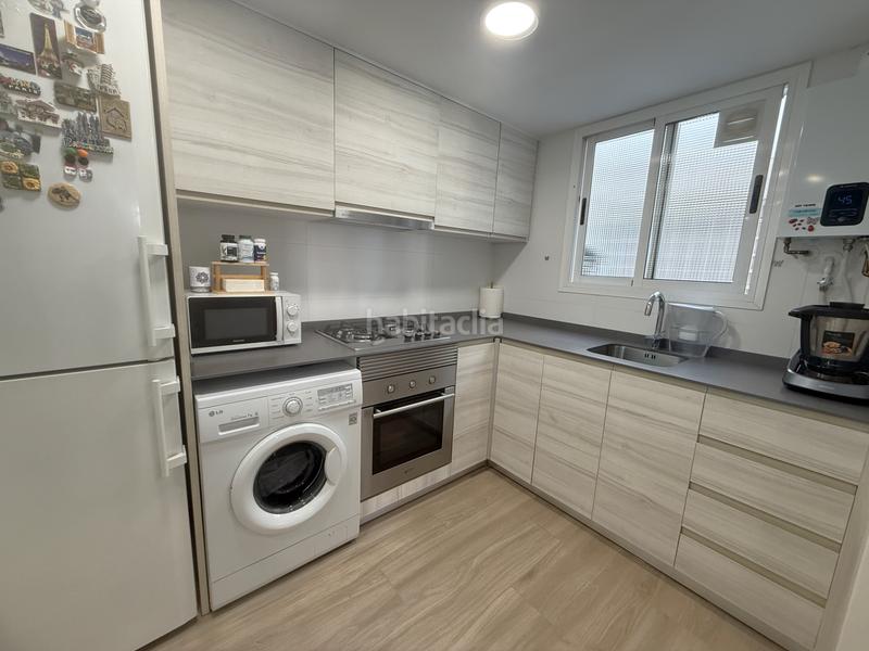 Foto 59f20c32-9487-427e-a4be-d346ab0a5603. Piso ¡junto al nuevo mestalla! en Barrio Benicalap Valencia