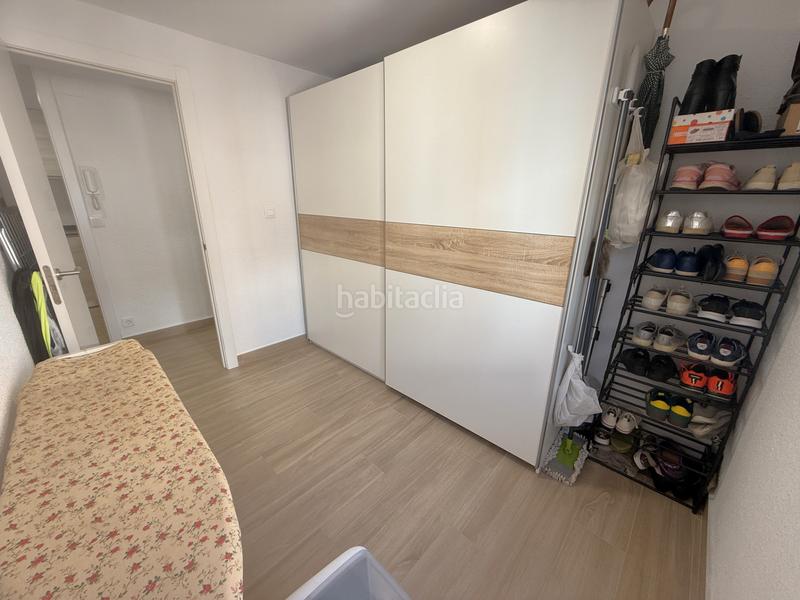 Foto c4064e2b-b3a1-4367-84a0-e0b850f145da. Piso ¡junto al nuevo mestalla! en Barrio Benicalap Valencia