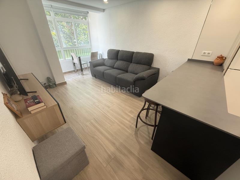 Foto c9040b0c-2ab3-4681-9bc5-26fd2b132312. Piso ¡junto al nuevo mestalla! en Barrio Benicalap Valencia