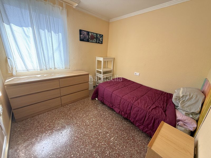 Foto d6706a29-8d61-4f73-a6d4-435de980899c. Pis a Zona Avenida al Vedat Torrent