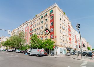 Flat in Calle de Colombia 11