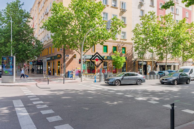 Foto a377aaa8-bc6d-45d0-ac5b-db2076c9c8fb. Pis a calle de colombia 11 a Hispanoamérica-Bernabéu Madrid