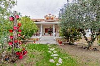 Xalet  Calle bidasoa 8. Casa independiente en urbanización pino alto, valdemorillo