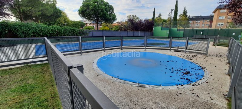 Foto 328d3401-9953-41b3-8eae-940a9101304a. Àtic amb calefacció aparcament piscina a El Pinar-Punta Galea Rozas de Madrid (Las)