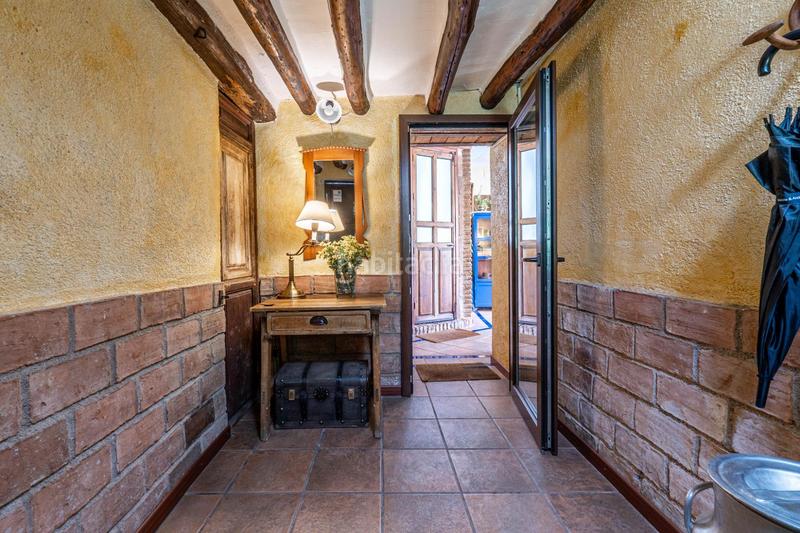 Foto 2812a835-5b1f-43d0-acea-a5f23a55e480. Casa dos maravillosas casas en el albaicín con vistas panorámicas a la alhambra en Granada