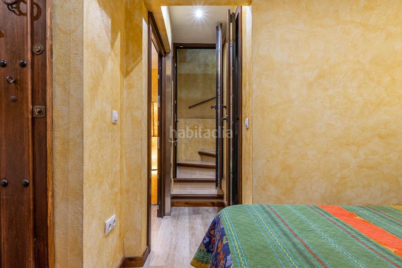 Foto d0ffbfc9-34ab-44e0-bd00-9b71f9047d2b. Casa dos maravillosas casas en el albaicín con vistas panorámicas a la alhambra en Granada