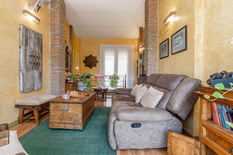 Foto d71e83ee-cf4e-4386-8c5d-5a9d7cc68ca8. Casa dos maravillosas casas en el albaicín con vistas panorámicas a la alhambra en Granada