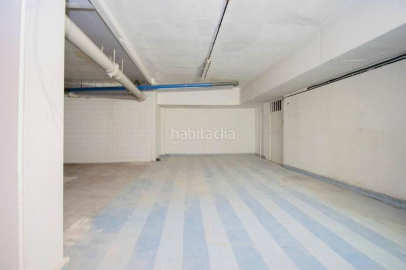 Foto 5b2b091f-da99-4044-918c-93e60c4a2f6e. Local commercial dans Centro - Sagrario Granada