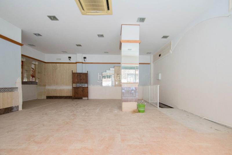 Foto e9b52f80-3322-4661-90d7-23e3b46deeba. Local commercial dans Centro - Sagrario Granada