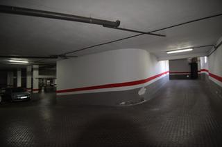 Parking voiture à Calle PEÑONES DE SAN FRANCISCO