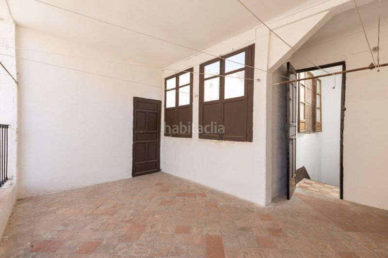 Foto fc41e8d9-08ae-4d48-8ec7-0cd49a6483d5. Edifici a Centro - Sagrario Granada