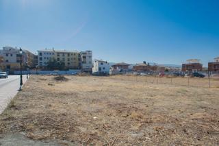 Terreno residencial en Camino de los coches 5. Vive en la mejor zona en una casa diseñada a tu gusto