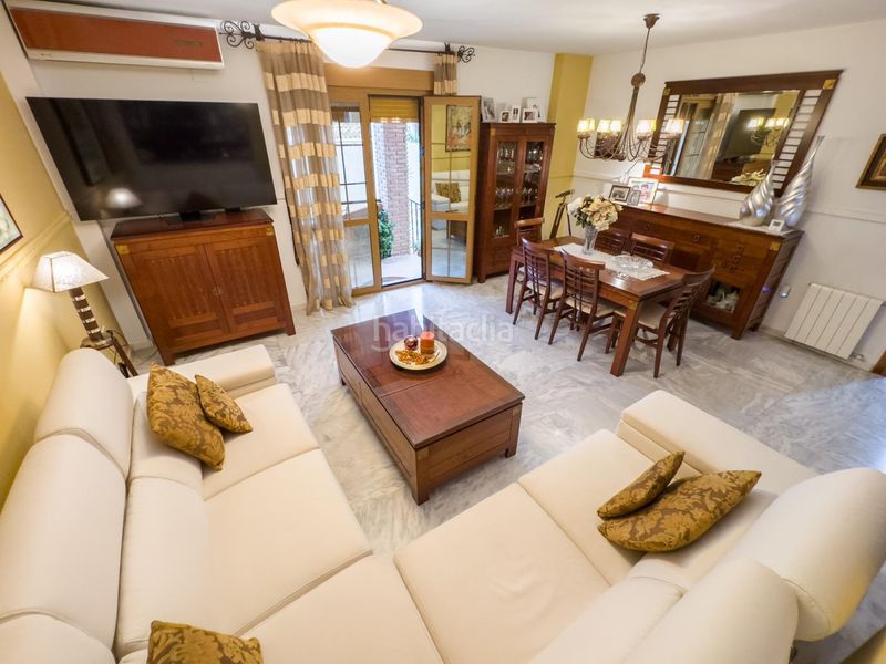 Foto 337214b1-07e9-4fc6-be6e-3aec52faaa99. Casa amb calefacció aparcament piscina a San Francisco - El Chorrillo Gabias (Las)